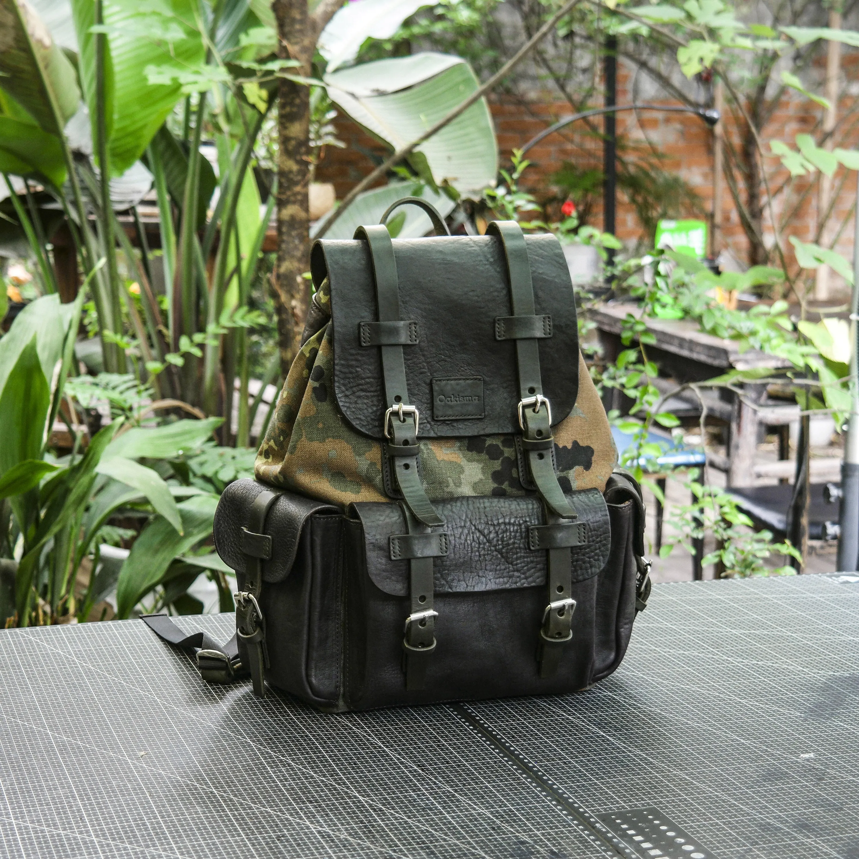 【Backpack pattern】 CORDURA camouflage cowhide backpack pattern