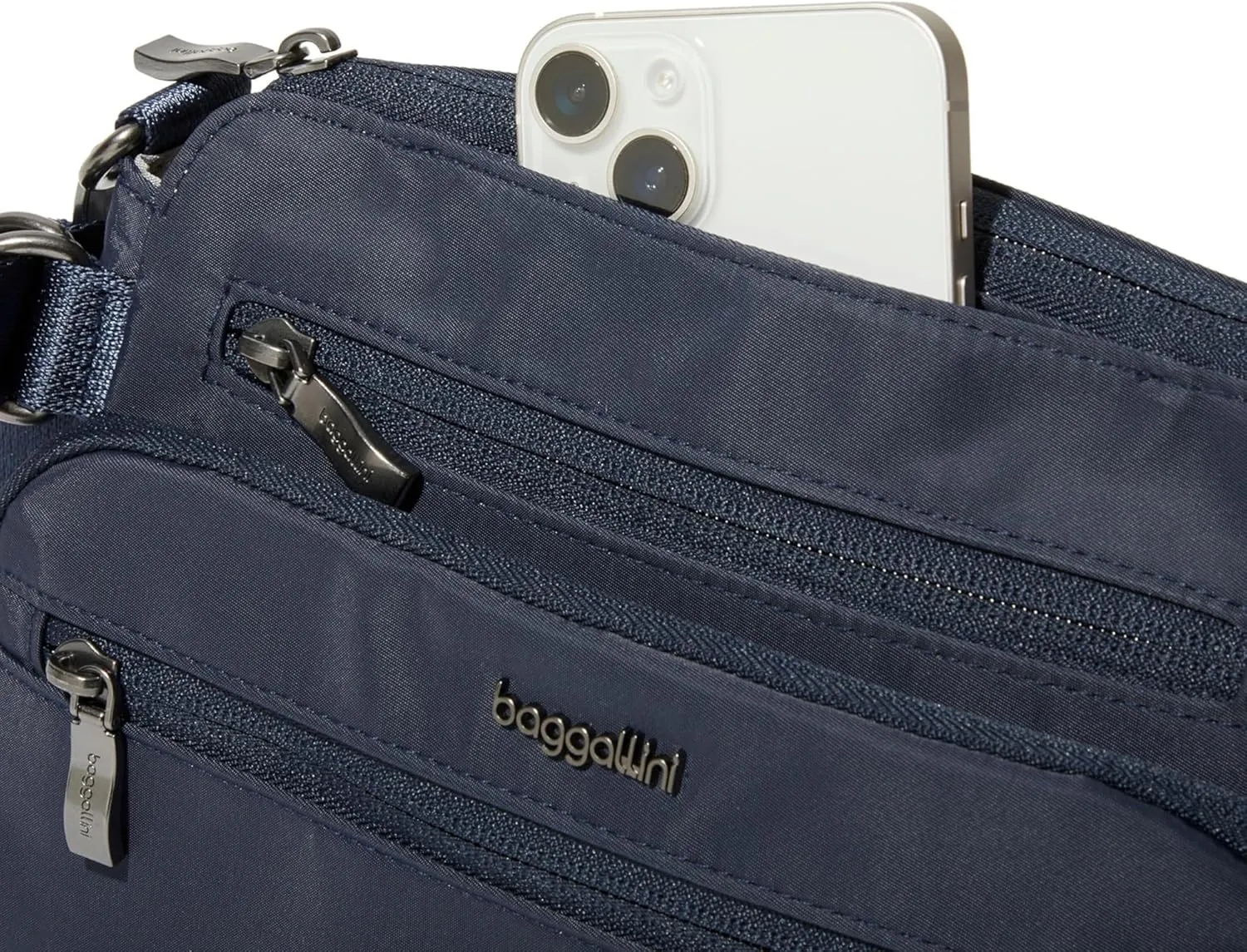 Baggallini Marais Crossbody