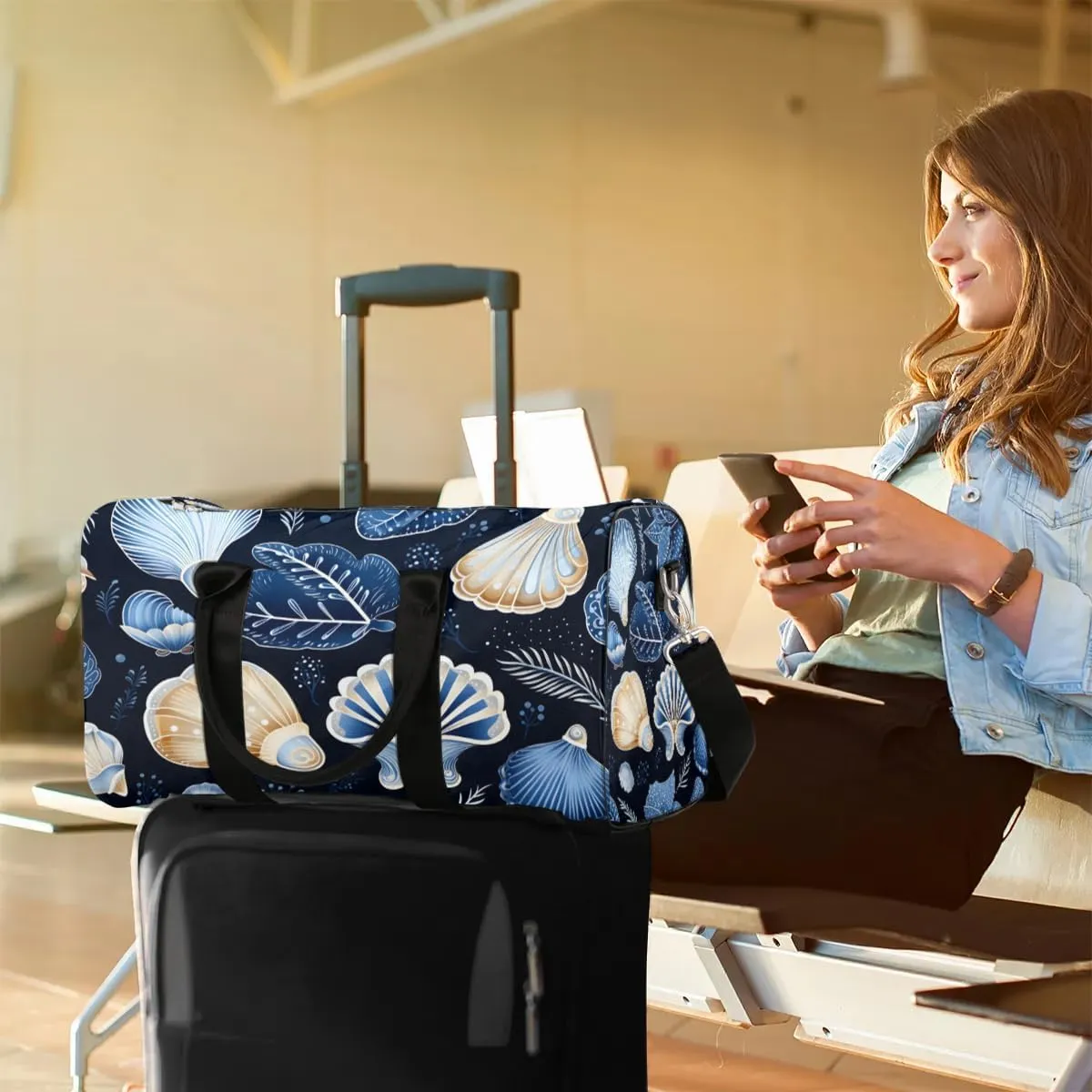 Beach Seashell Print Travel Duffel Bag for Women Men Waterproof Foldable Overnight Weekender Bag Large Capacity Sports Gym Bag