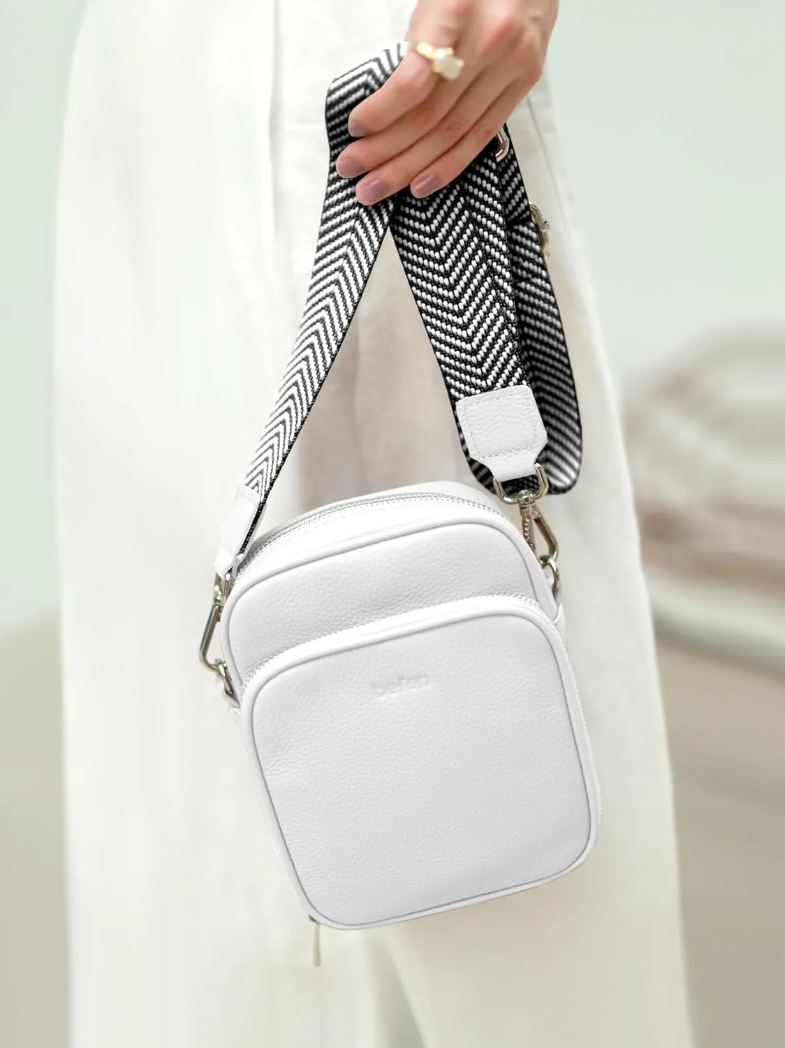 befen Genuine Leather Small Crossbody Purses for Women, RFID Blocking Trendy Cell Phone Travel Purse