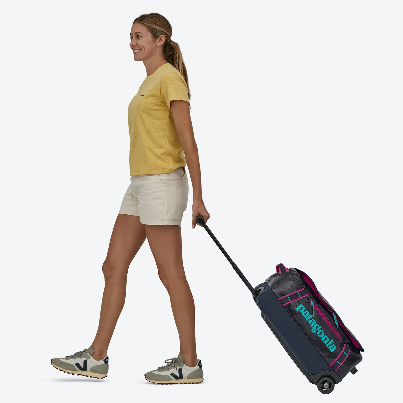 Black Hole Wheeled Duffel Bag 40L