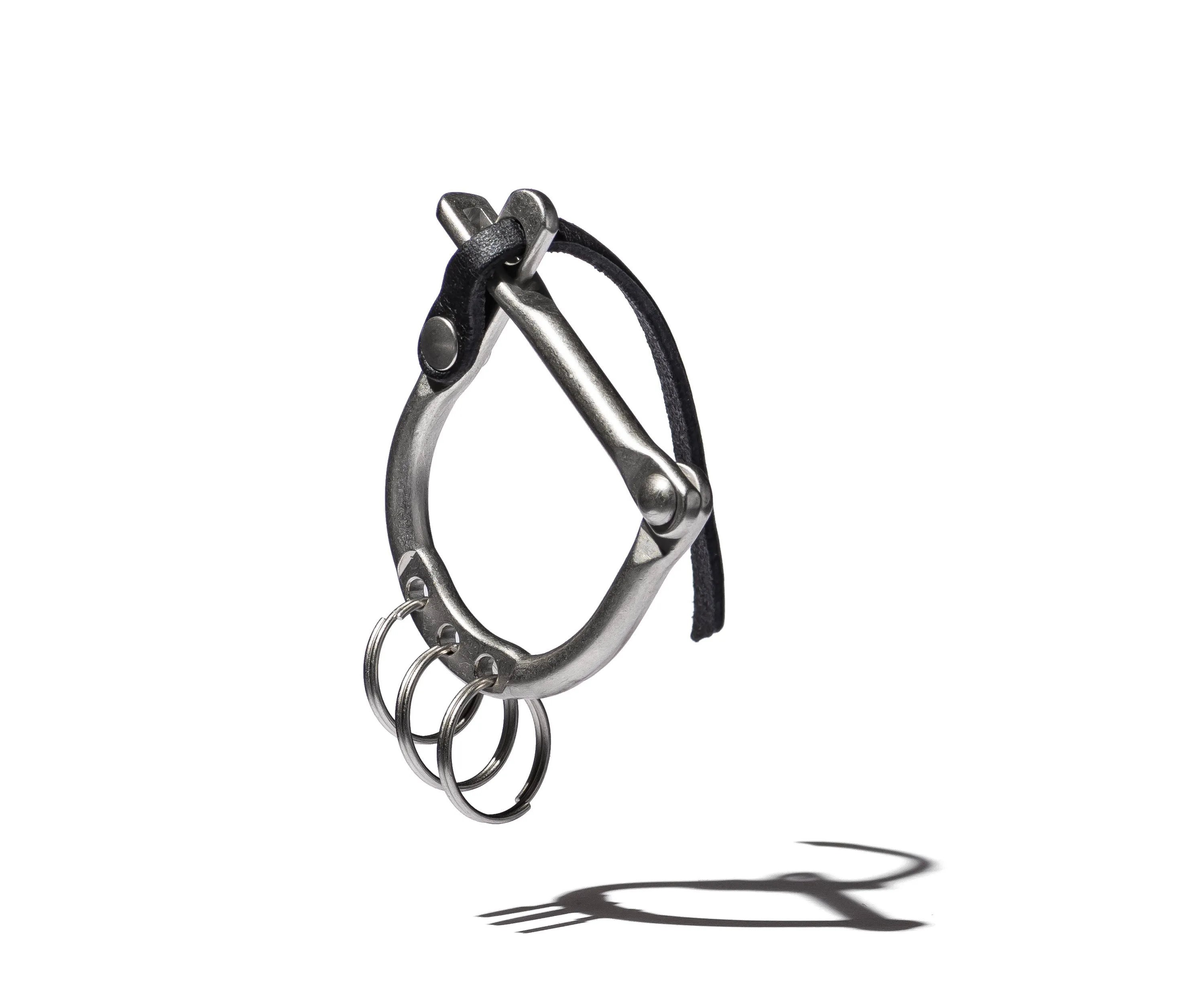 D LOCK CARABINER KEY RING with COW LEATHER