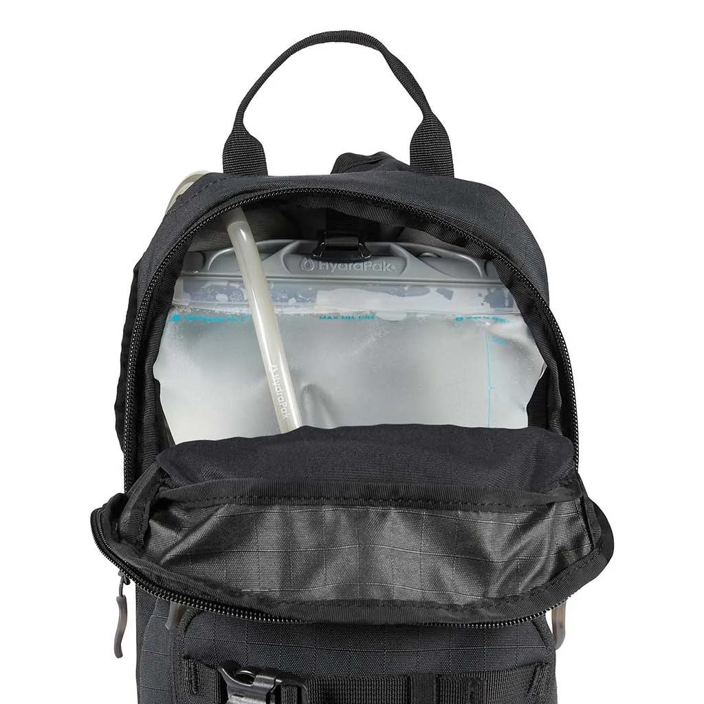Dakine Session 8L Hydration Pack - Black