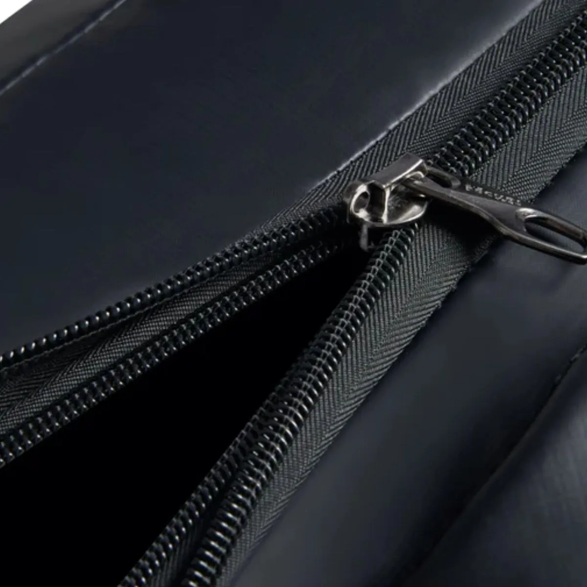 Delsey Raspail Cabin Trolley Case Duffel - 54cm - Black