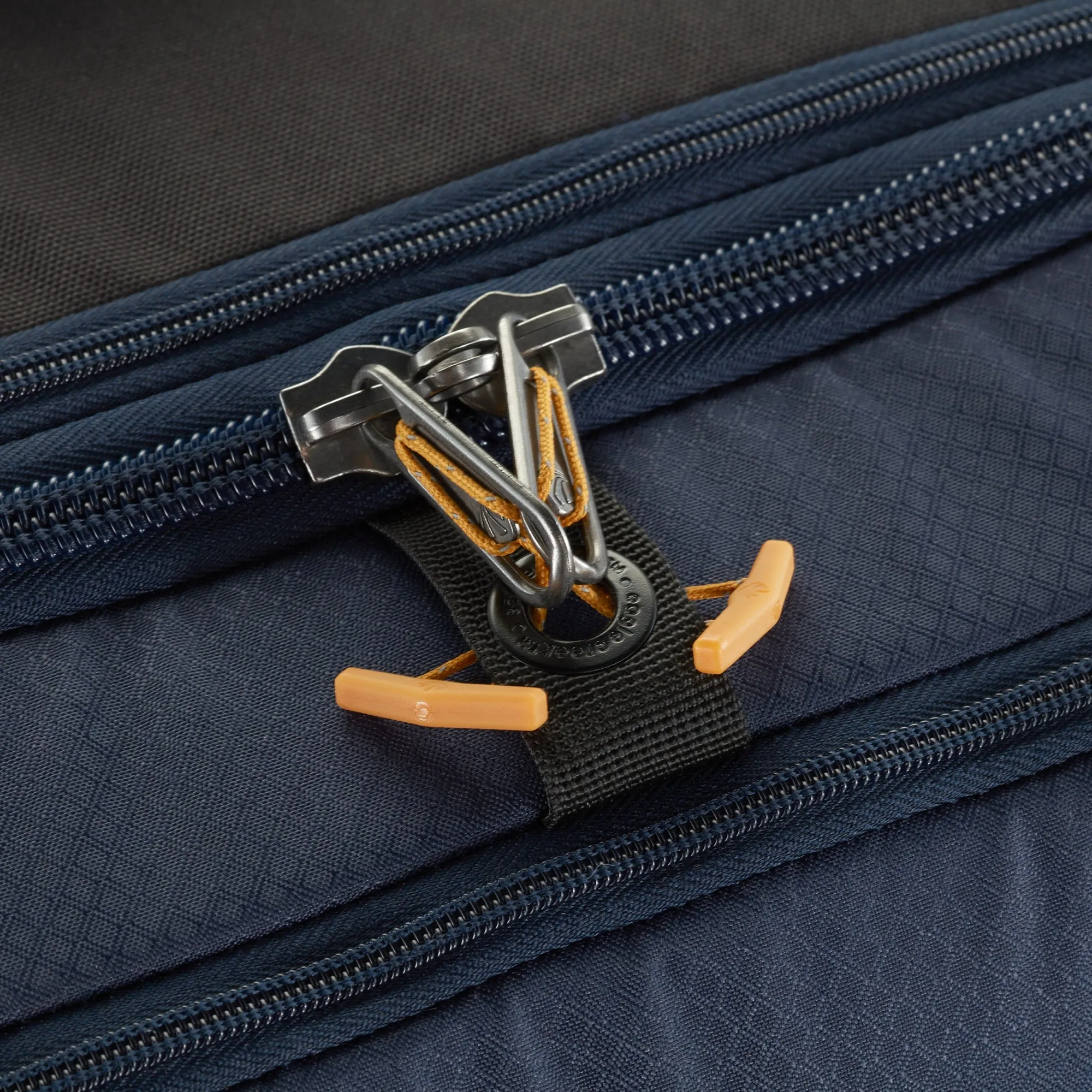 Eagle Creek Expanse Flatbed Wheeled Duffel Bag