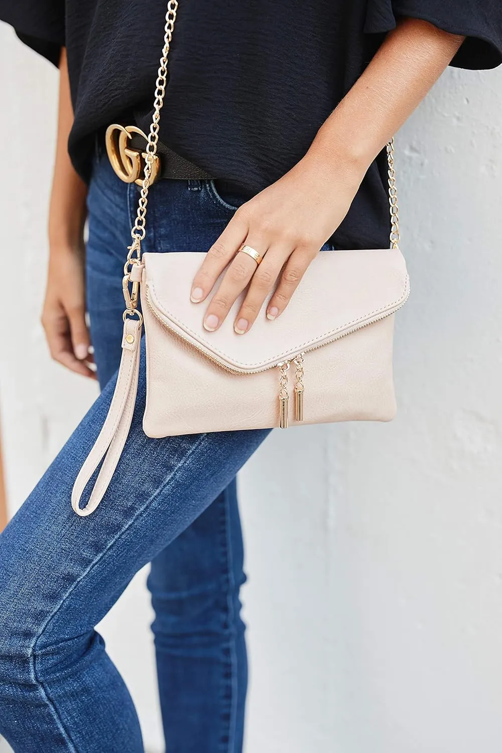 FashionPuzzle Envelope Wristlet Clutch Crossbody Bag with Chain Strap