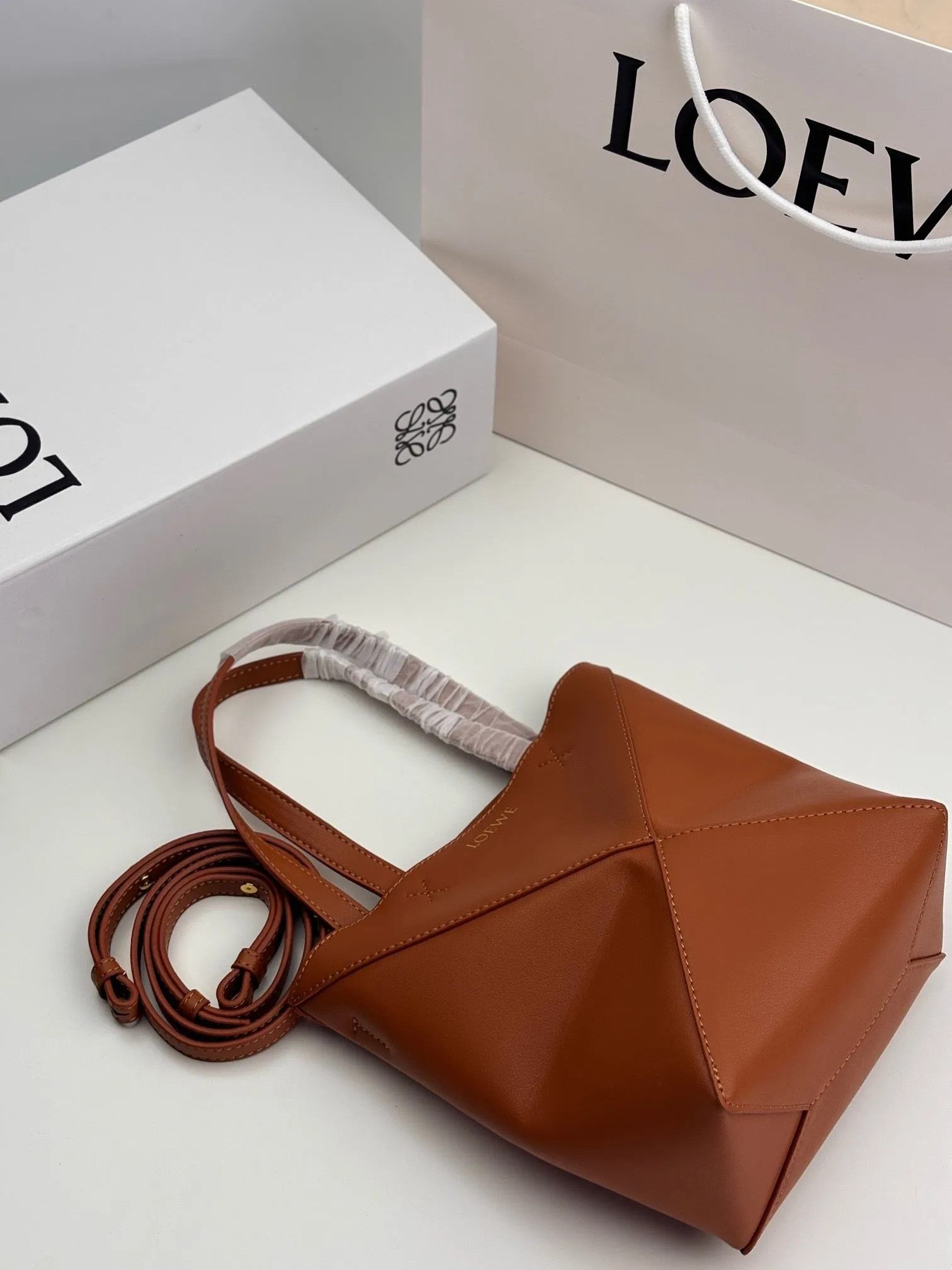 L0ew Puzzle Fold Bag [Small]