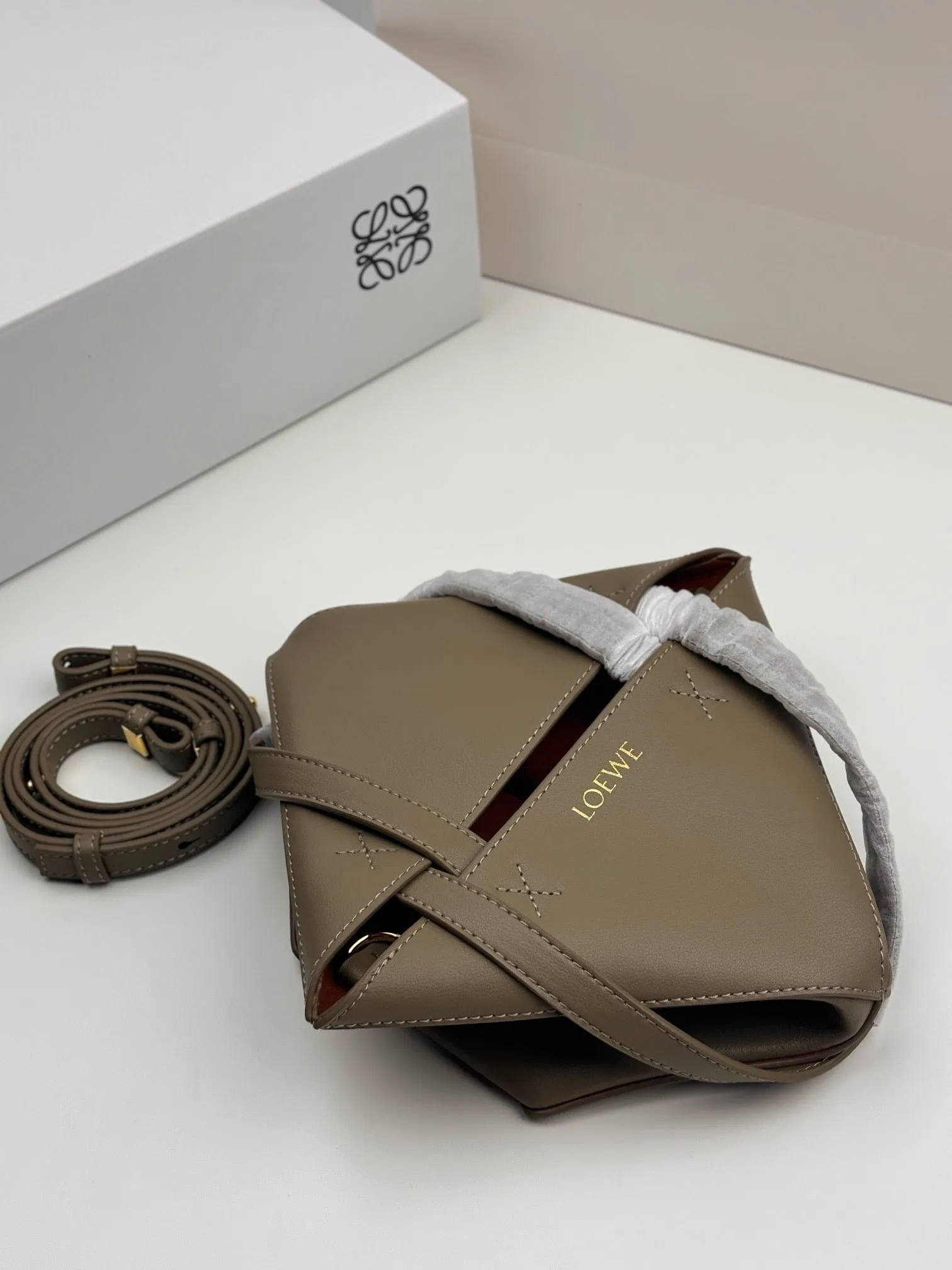L0ew Puzzle Fold Bag [Small]