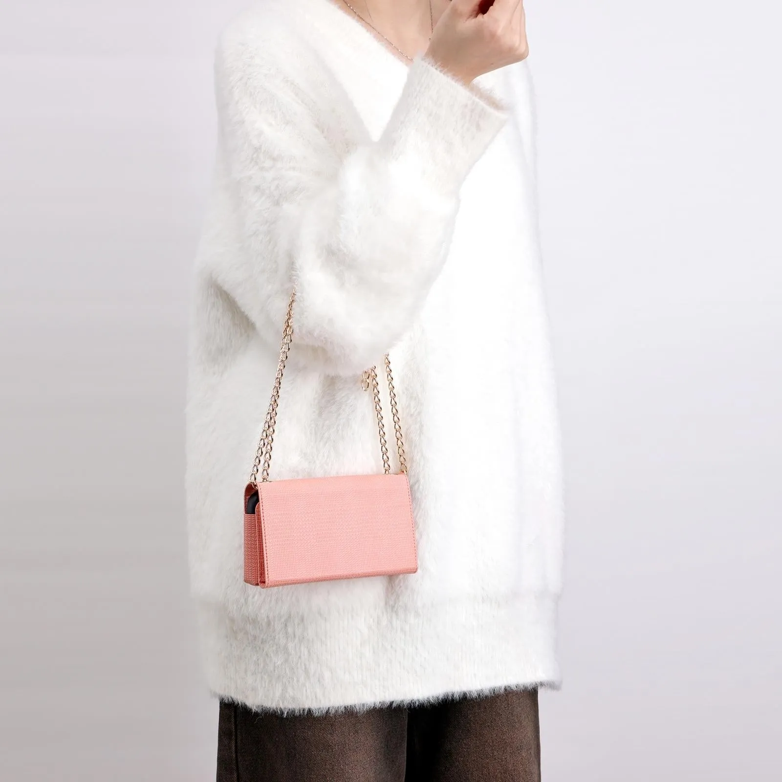 Leather Crossbody Bag With Rfid Protection 20 X 10 X 3.5Cm