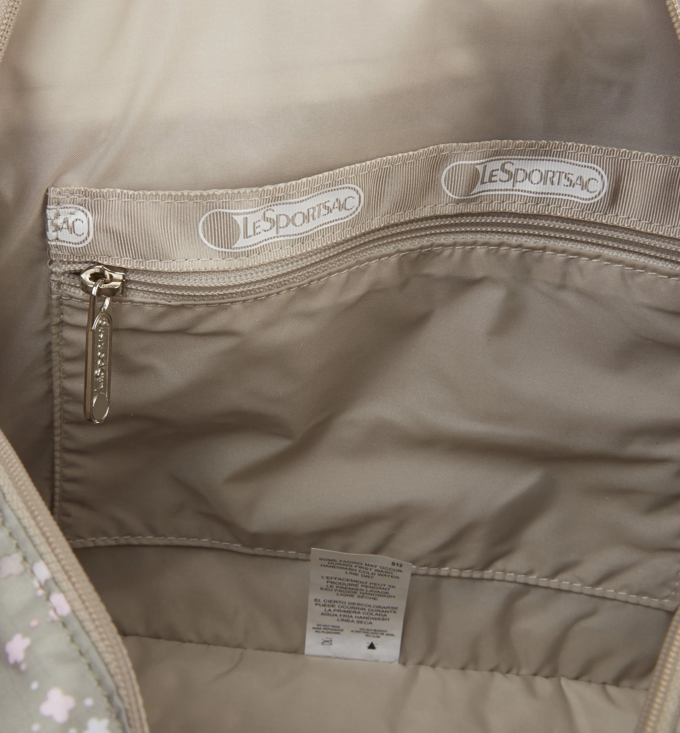 LeSportsac Campus Messenger