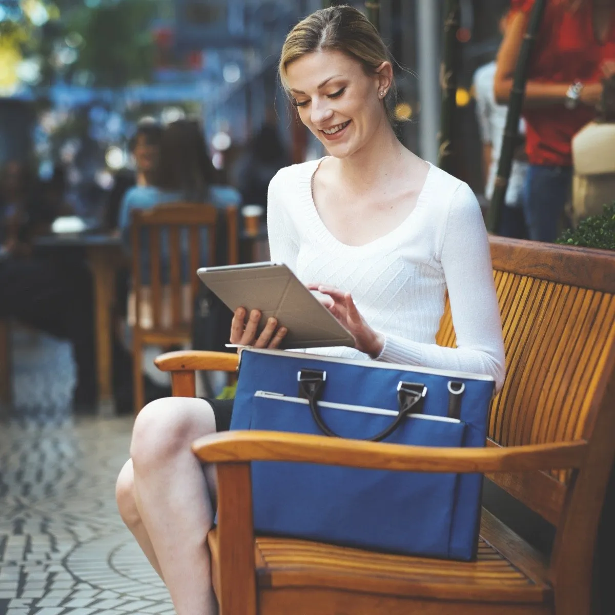 Moshi Urbana Briefcase