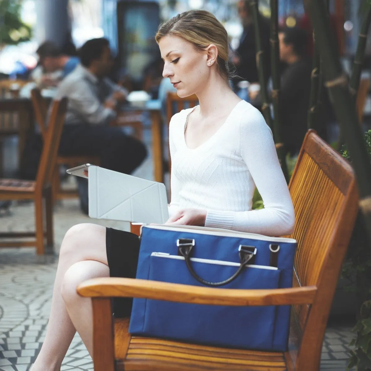 Moshi Urbana Briefcase