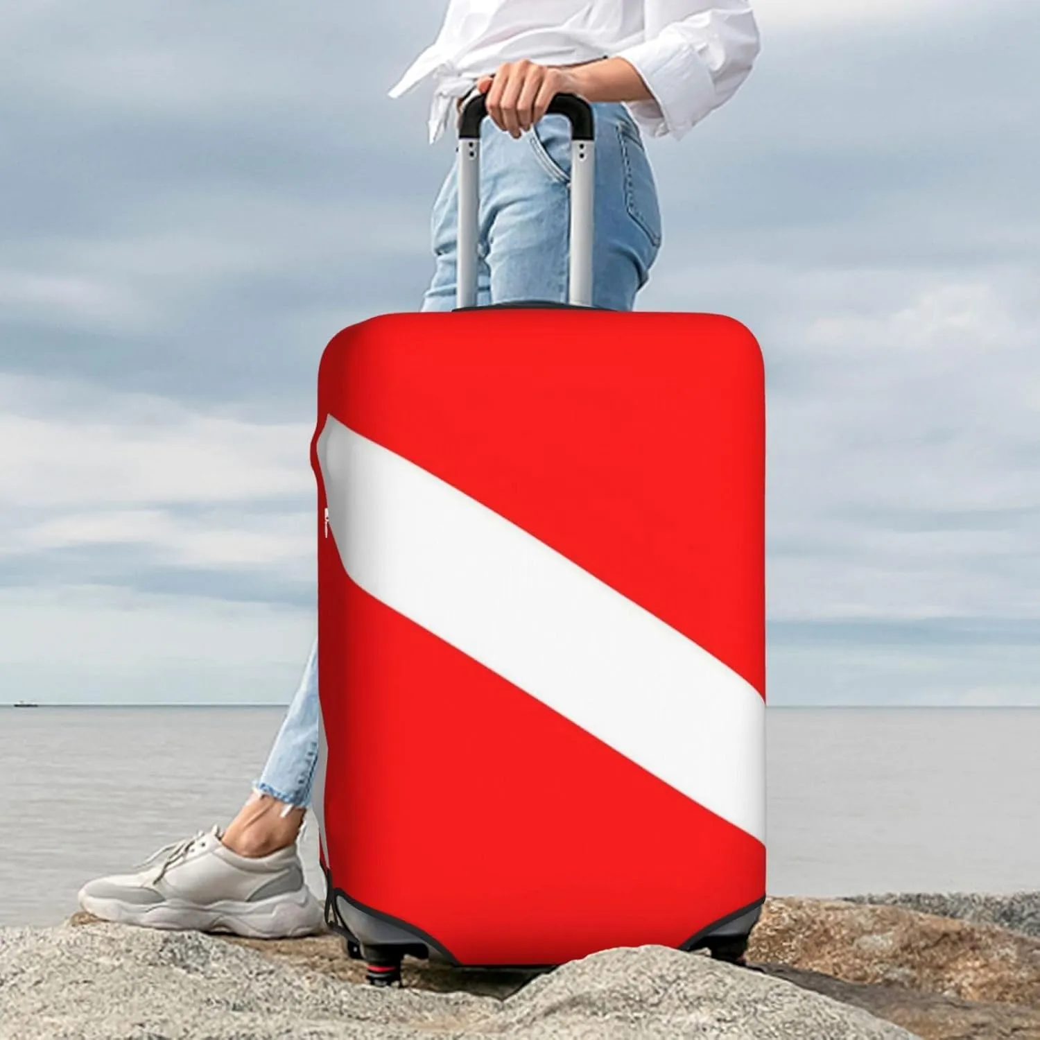 Red White Scuba Divers Flag Travel Luggage Cover Fits 18-32 Inch Luggage, Elastic Suitcase Cover Protector with Concealed Zipper for Wheeled Suitcase Tsa Approved