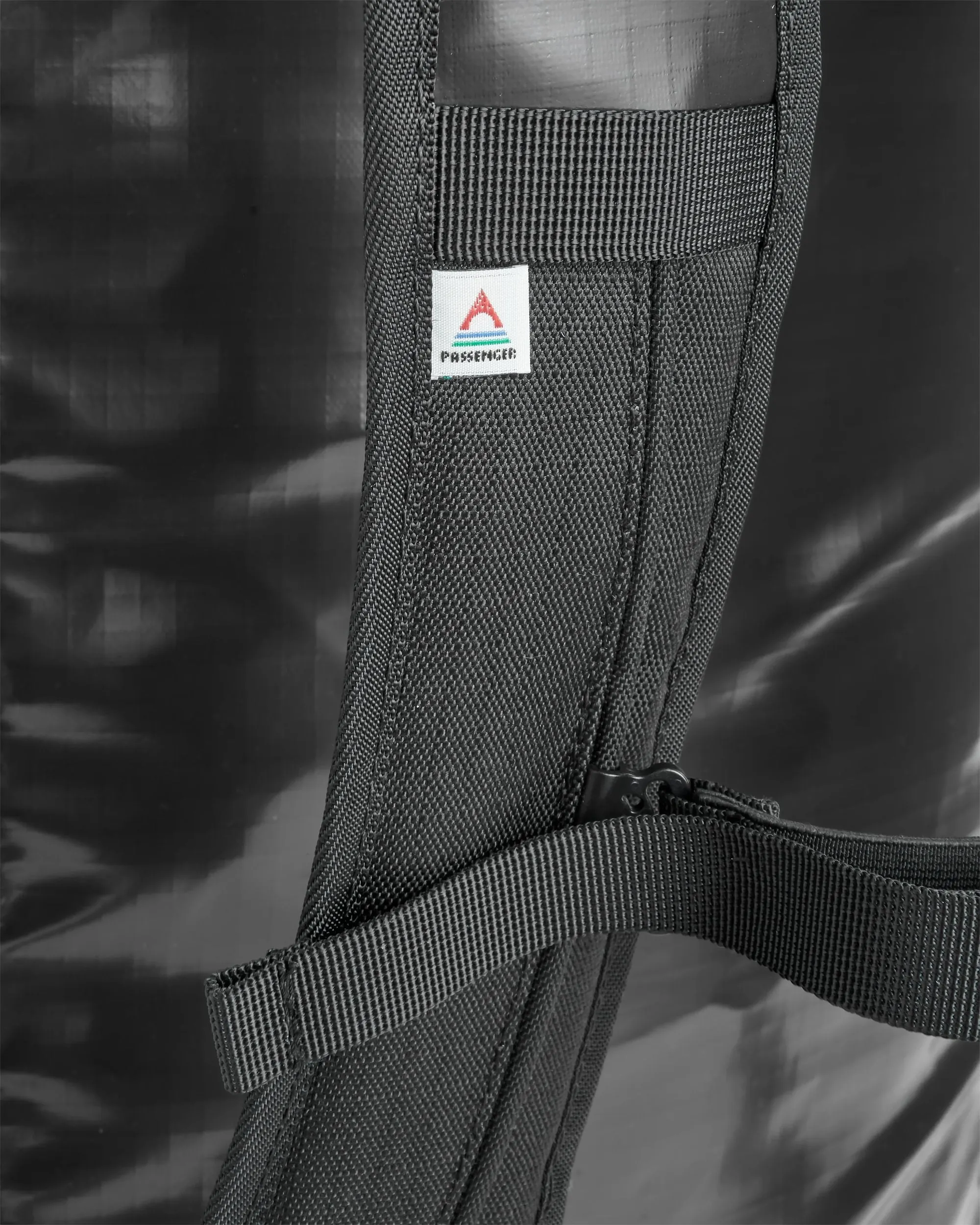 Roamer Recycled 60L Duffel Bag - Phantom Black