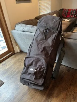 Samsonite Sport Black Large Wheeled Padded Golf Travel Bag