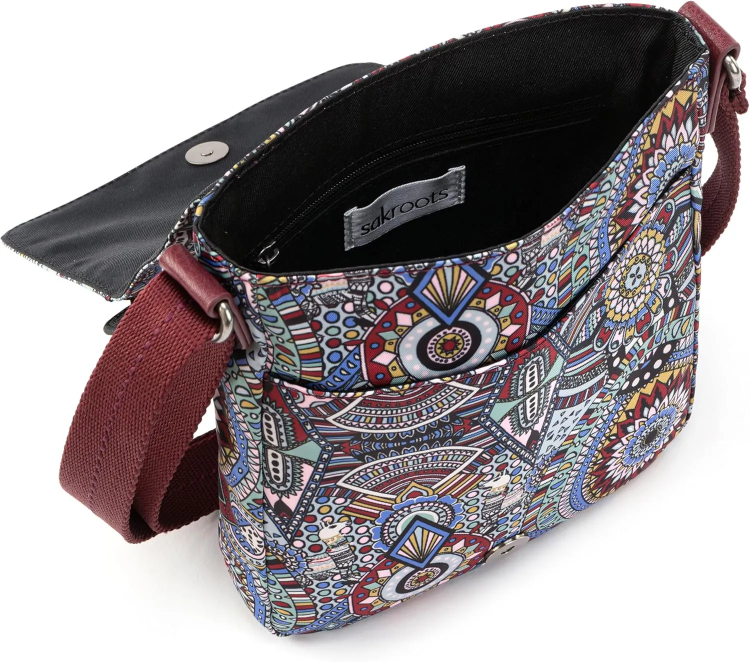 The Sak On the Go Small Flap Messenger
