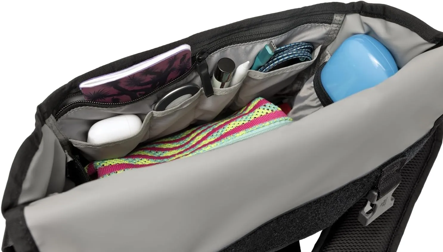 Timbuk2 Classic Messenger Bag - Durable, Water-Resistant, fits 13", 15", 17" Laptop