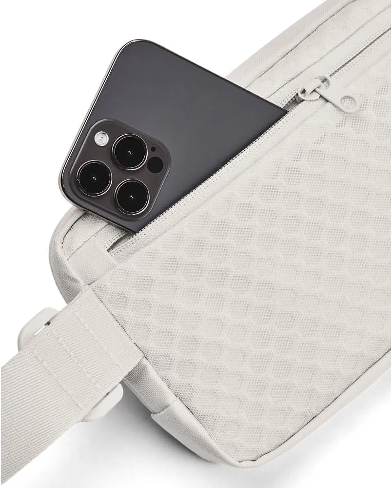 Under Armour Loudon Crossbody Waist Bag