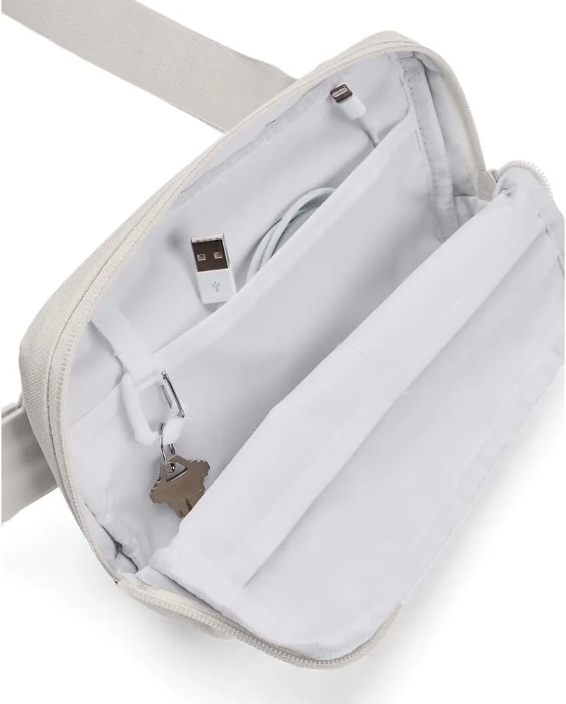 Under Armour Loudon Crossbody Waist Bag