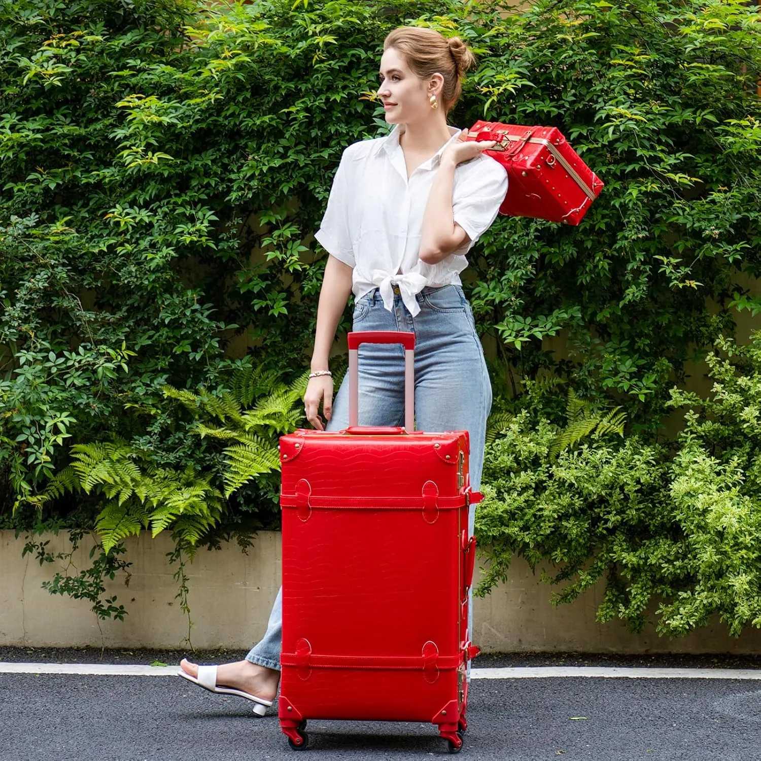 urecity Vintage Luggage Sets of 3 Piece - Hardside Lightweight Spinner Suitcases - Retro Travel Set includes Under Seat Train Case, 26" 20" 12" (Red Alligator)