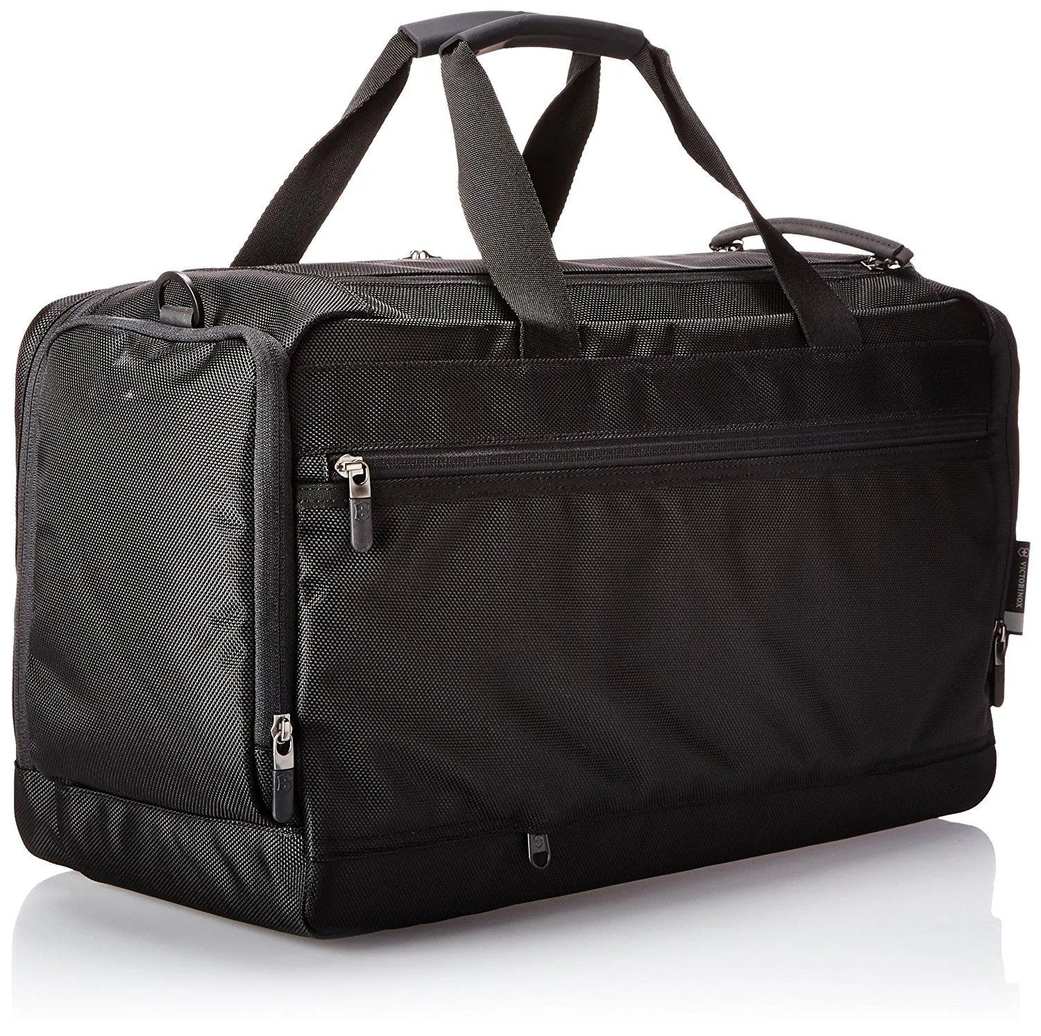 Victorinox Werks Traveler 5.0 Everyday Duffel with Pass Thru Sleeve